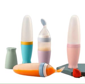 SEVI BEBE   Силиконово шише с лъжичка Код: BR28