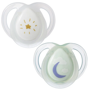TOMMEE TIPPEE Ортодонтични залъгалки  Night Time, 0-6 м, 2 броя, звезда/луна 0248