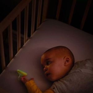 TOMMEE TIPPEE Ортодонтични залъгалки 6-18 м. BREAST-LIKE NIGHT TT.0208