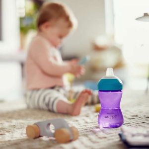 Philips Avent Неразливаща се чаша с мек накрайник 300 мл. 9+ м. лилава  0526.02
