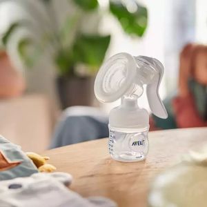 Philips AVENT  Комплект ръчна помпа за кърма NATURAL MOTION 0563.01