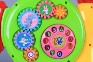 ВЕГА ТОЙС бебешка играчка -Музикално охлювче с български език  код 10000