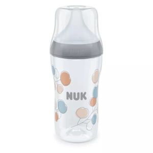 NUK  Perfect Match бебешко шише силик. биб. M, 3+мес.,260мл. декорация Клонче 216.016
